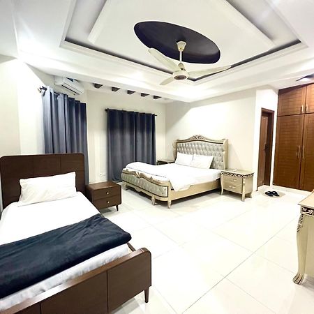 Luxury Apartment Rentals Islamabad Exterior foto